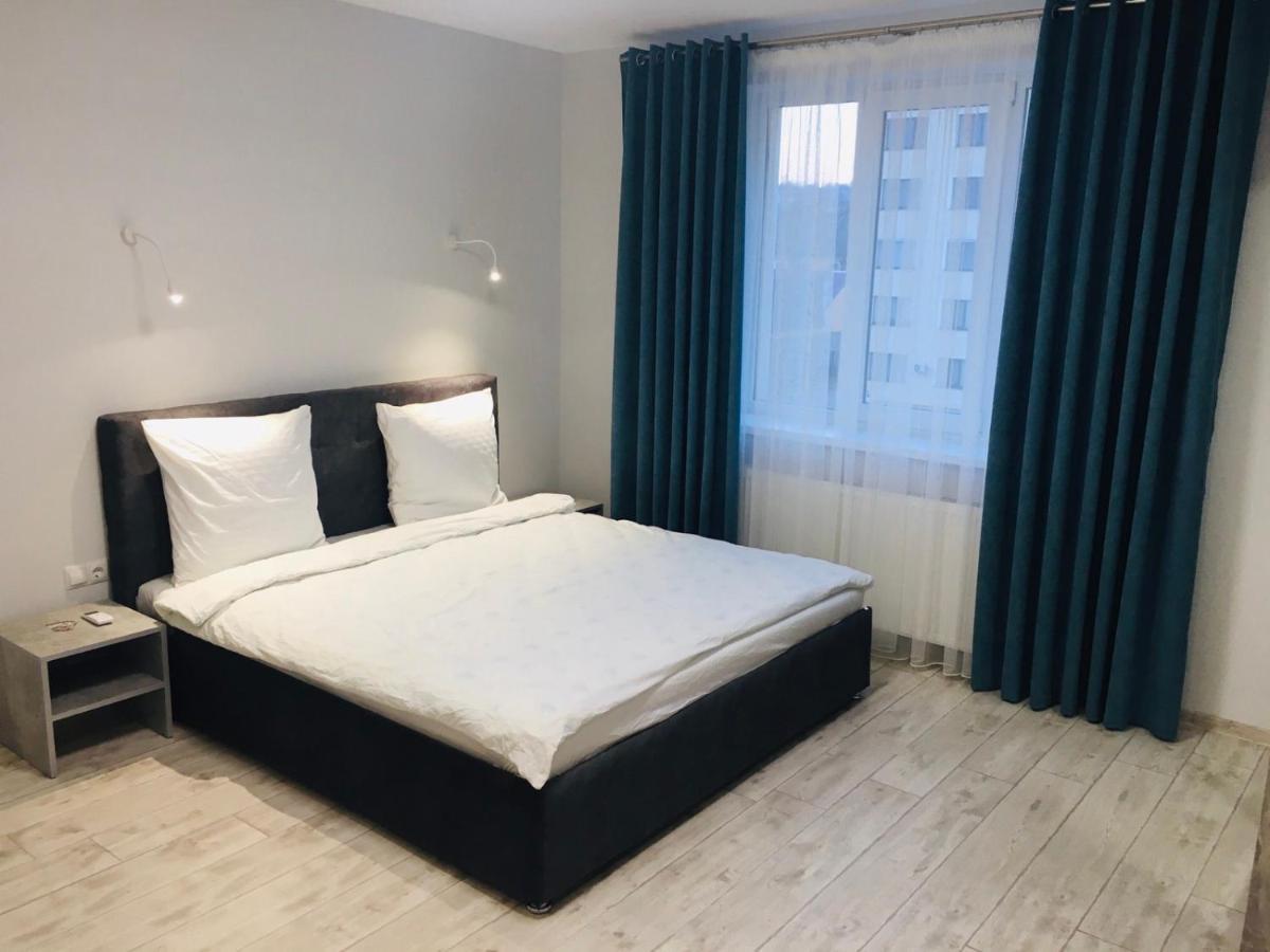Apartment Edelweiss Užhorod Esterno foto