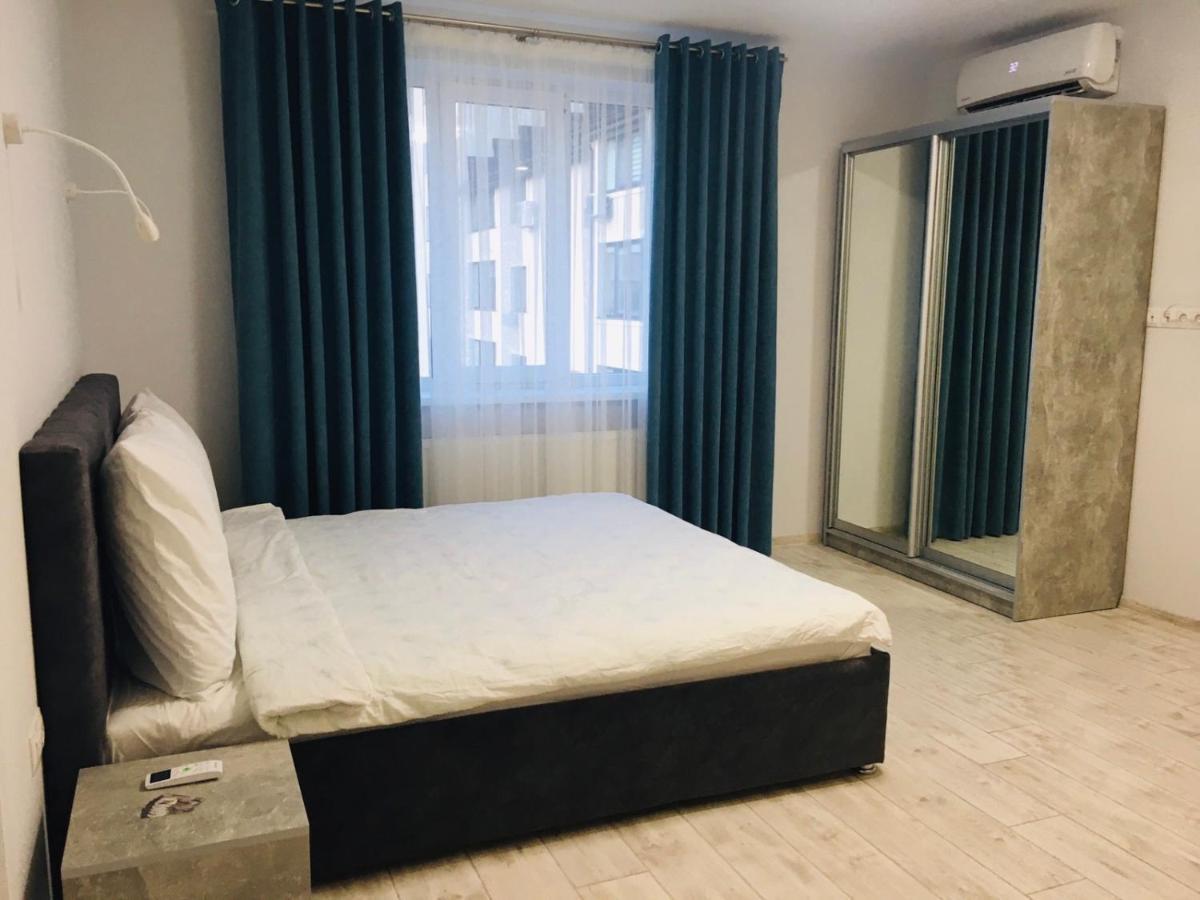Apartment Edelweiss Užhorod Esterno foto