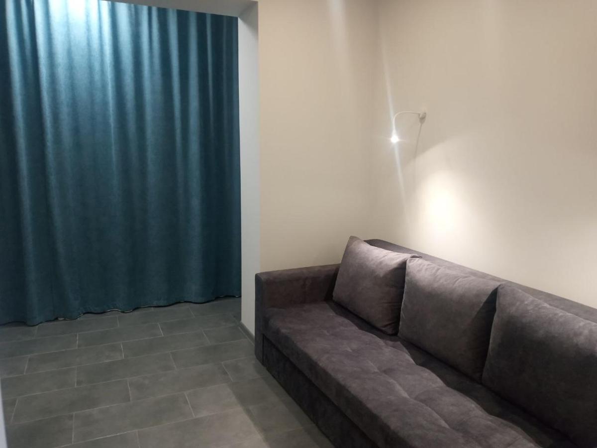 Apartment Edelweiss Užhorod Esterno foto