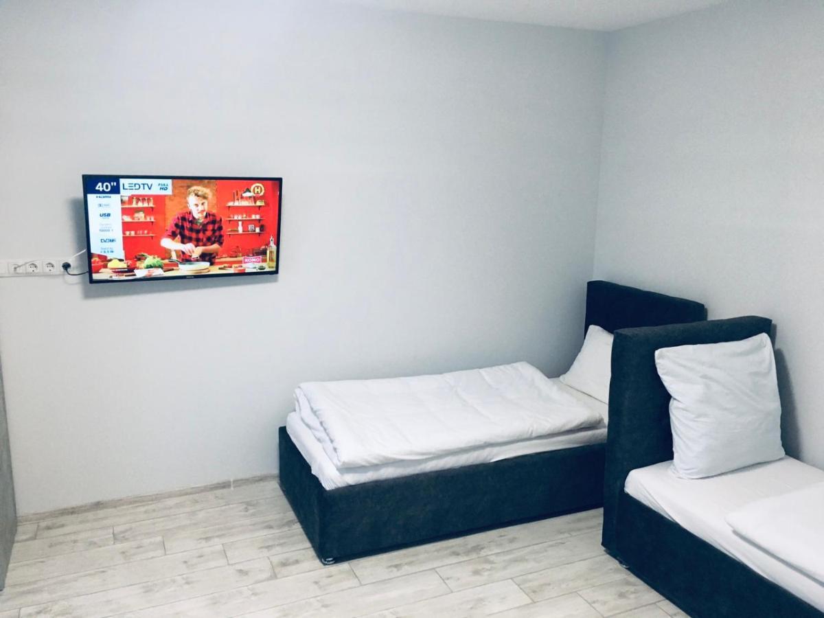 Apartment Edelweiss Užhorod Esterno foto