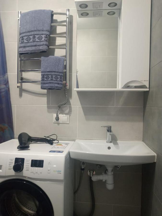 Apartment Edelweiss Užhorod Esterno foto