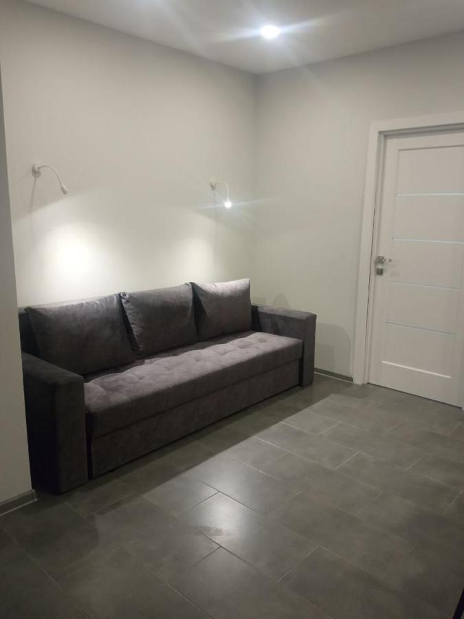 Apartment Edelweiss Užhorod Esterno foto