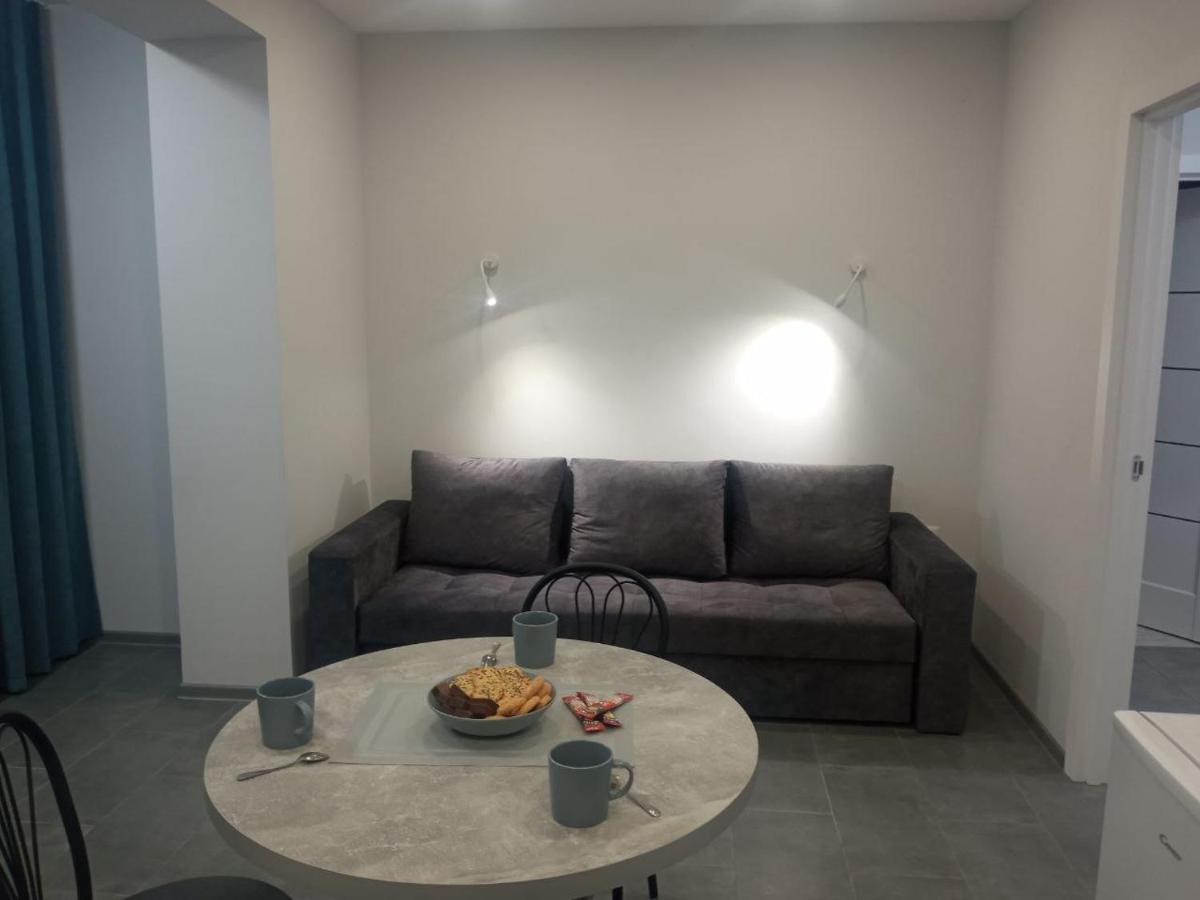Apartment Edelweiss Užhorod Esterno foto